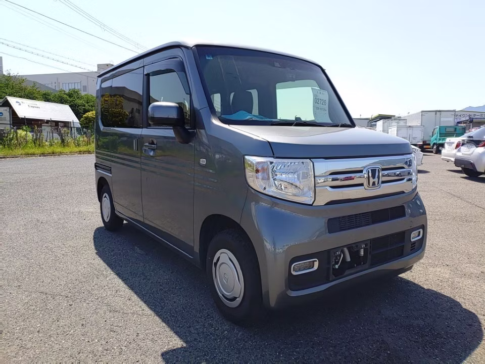 HONDA N-VAN