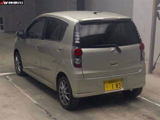 DAIHATSU MIRA