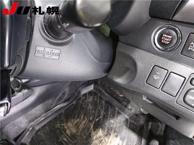 SUBARU TREZIA