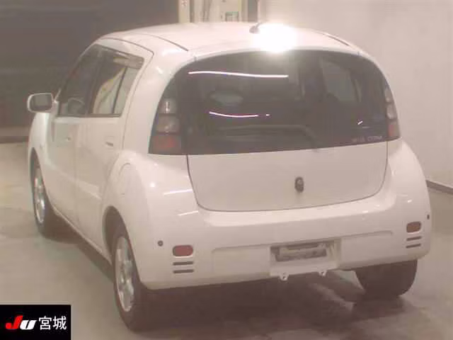TOYOTA WILL CYPHA