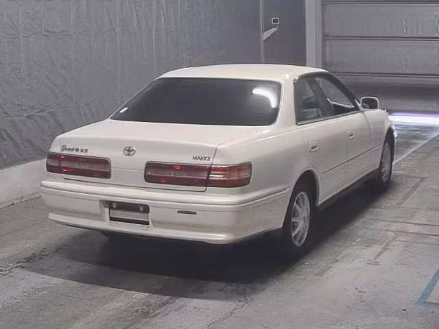 TOYOTA MARK II