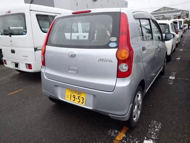 DAIHATSU MIRA