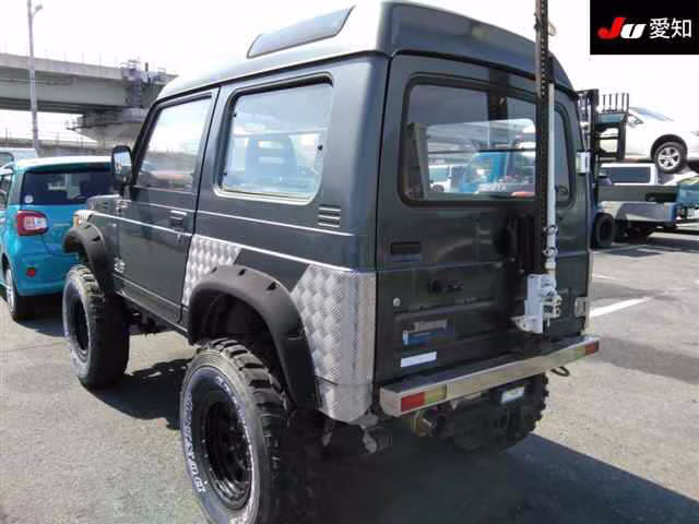 SUZUKI JIMNY