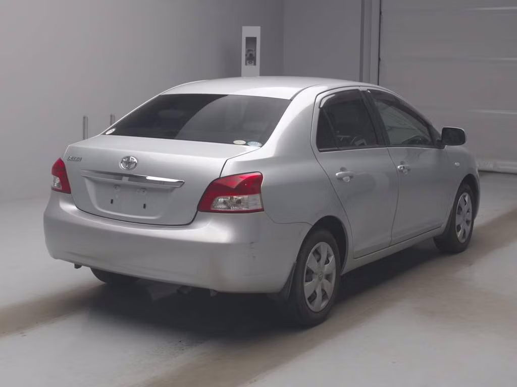 TOYOTA BELTA