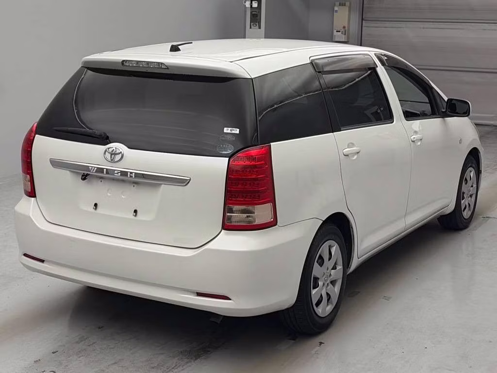 TOYOTA WISH