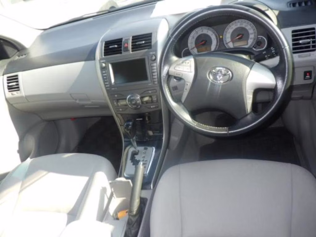 TOYOTA COROLLA AXIO