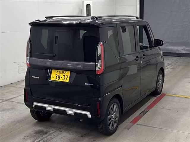 MITSUBISHI DELICA MINI