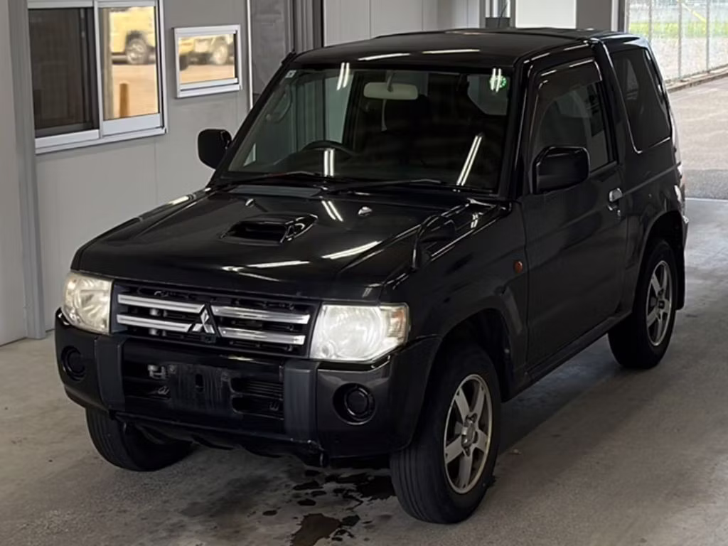 MITSUBISHI PAJERO MINI
