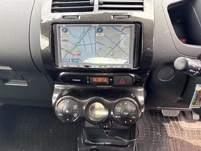 TOYOTA IST