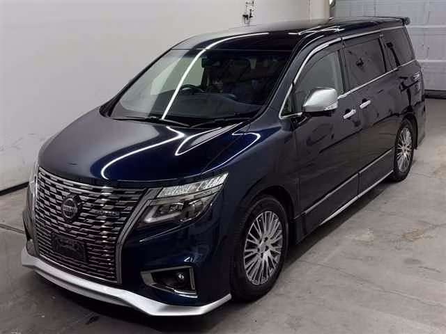 NISSAN ELGRAND