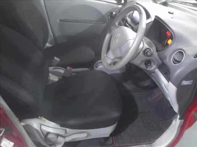 MITSUBISHI I