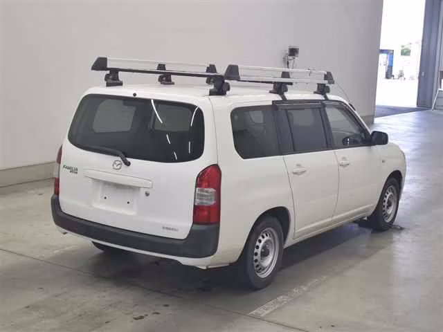 MAZDA FAMILIA