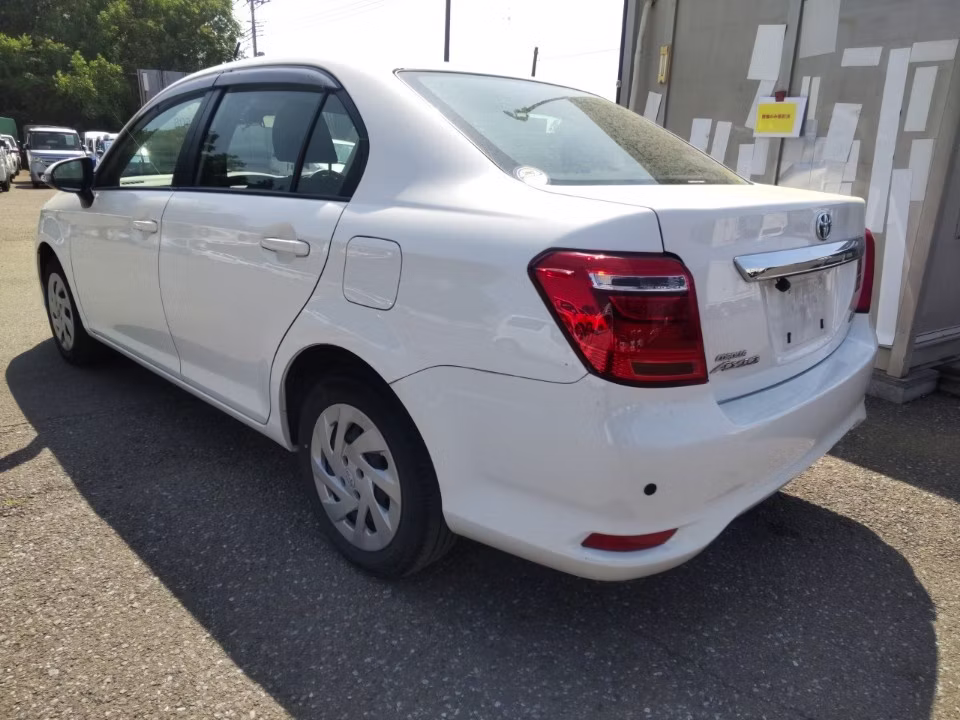 TOYOTA COROLLA AXIO