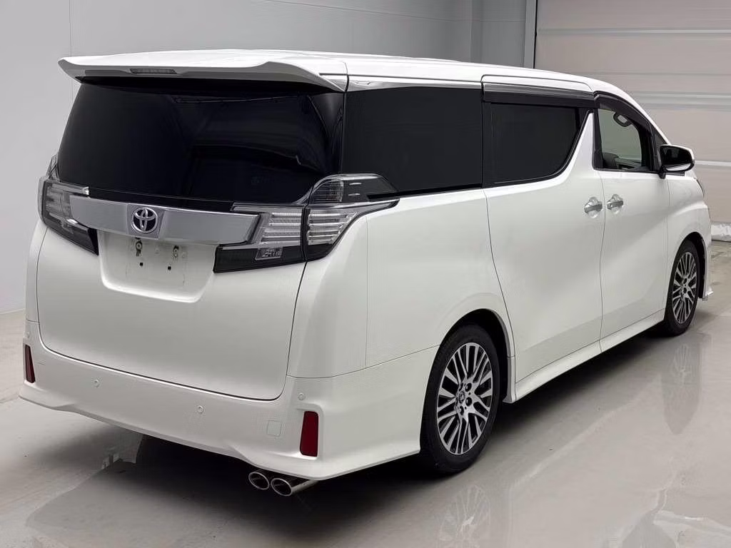 TOYOTA VELLFIRE