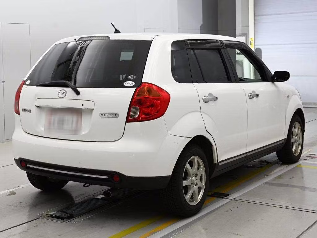 MAZDA VERISA