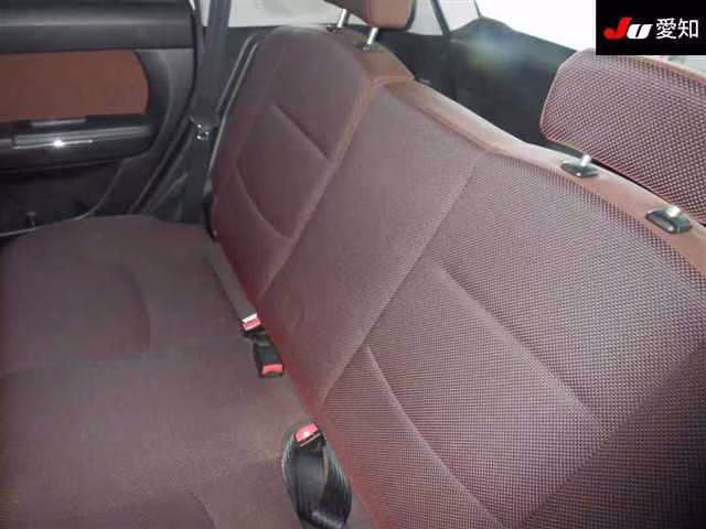 MAZDA VERISA