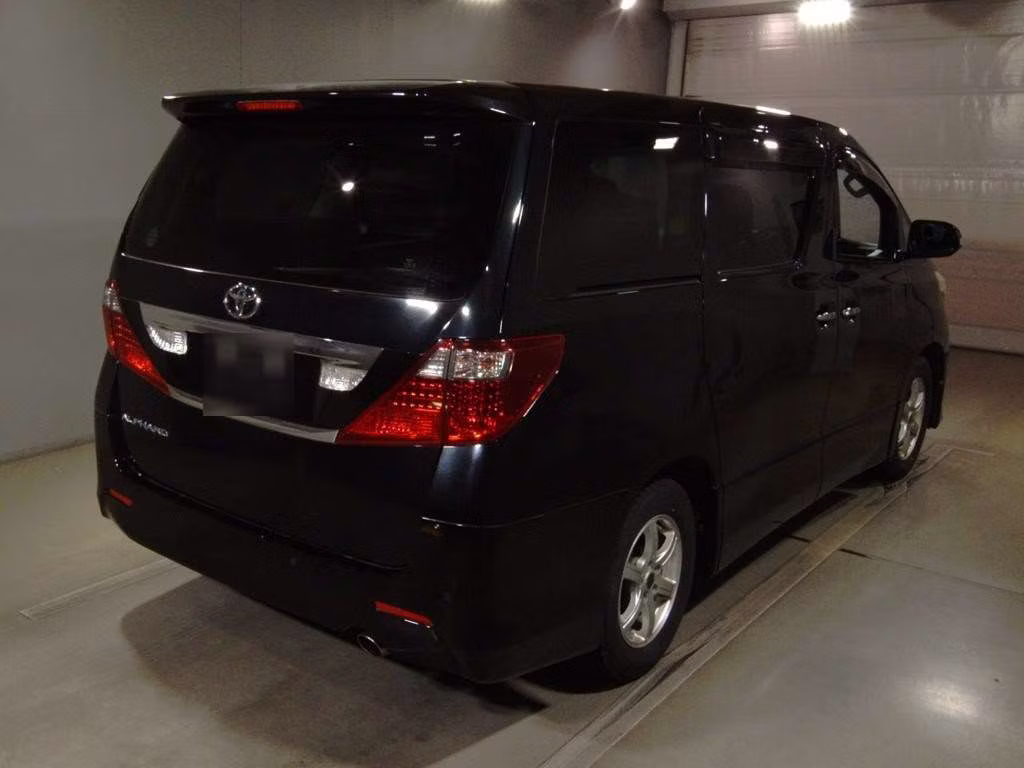 TOYOTA ALPHARD
