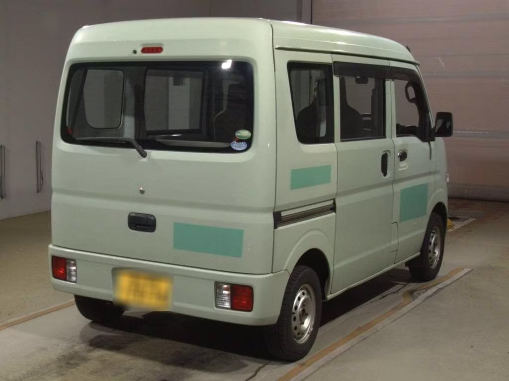 MITSUBISHI MINICAB