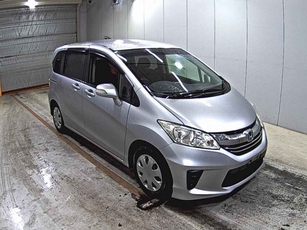 HONDA FREED
