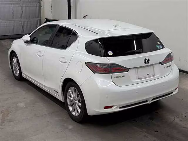 LEXUS CT200H