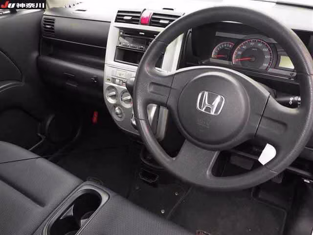 HONDA ZEST