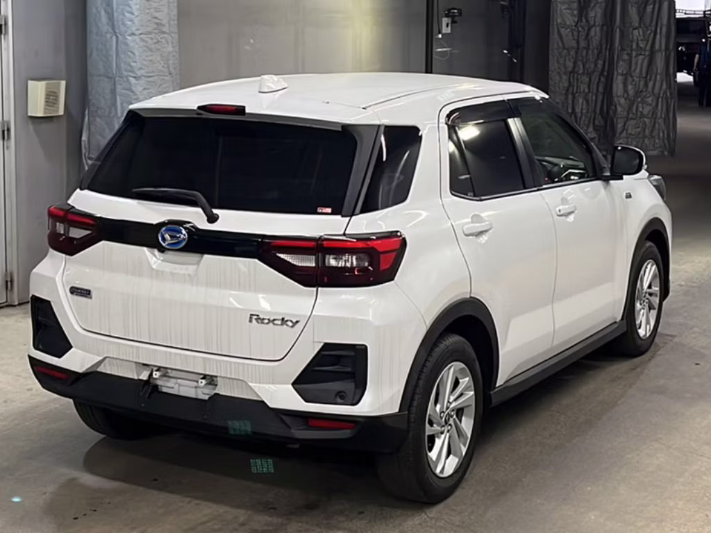DAIHATSU ROCKY