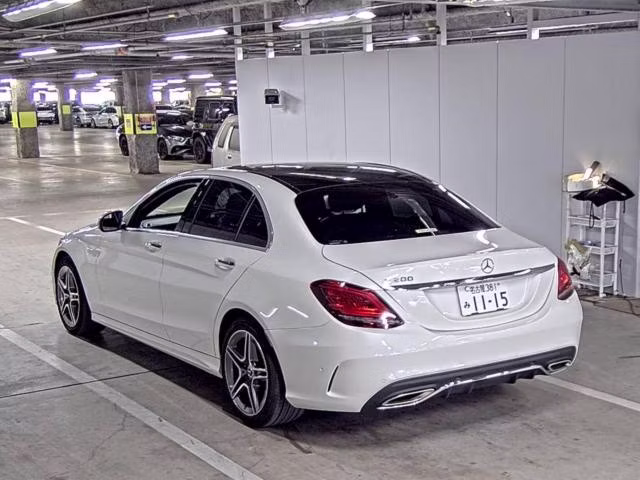 MERCEDES-BENZ C-CLASS