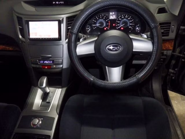 SUBARU OUTBACK