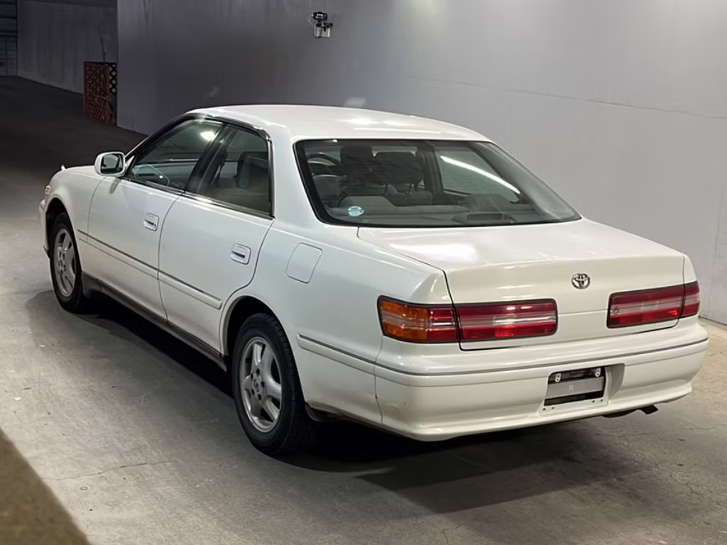 TOYOTA MARK II