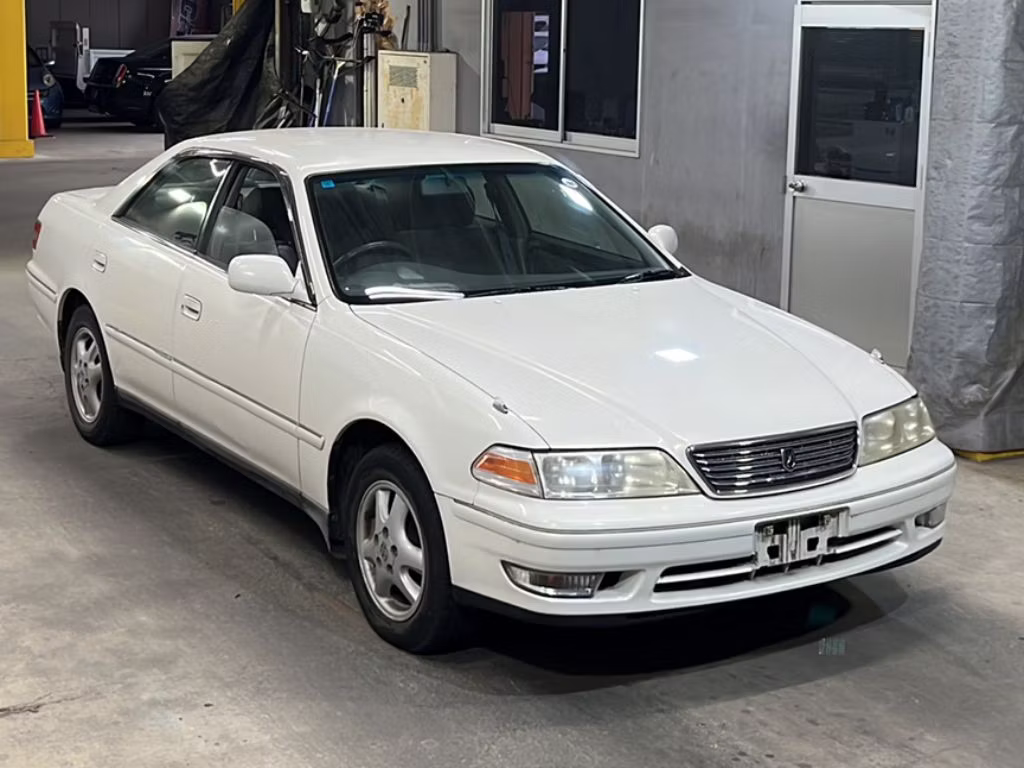 TOYOTA MARK II