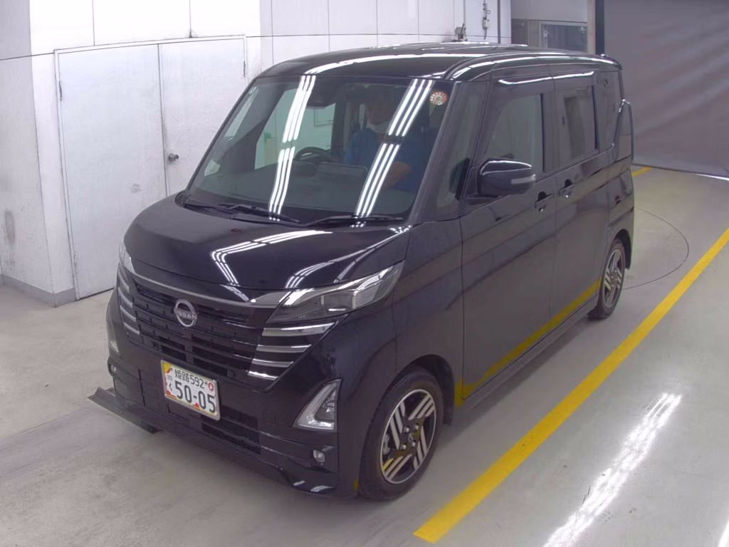 NISSAN ROOX