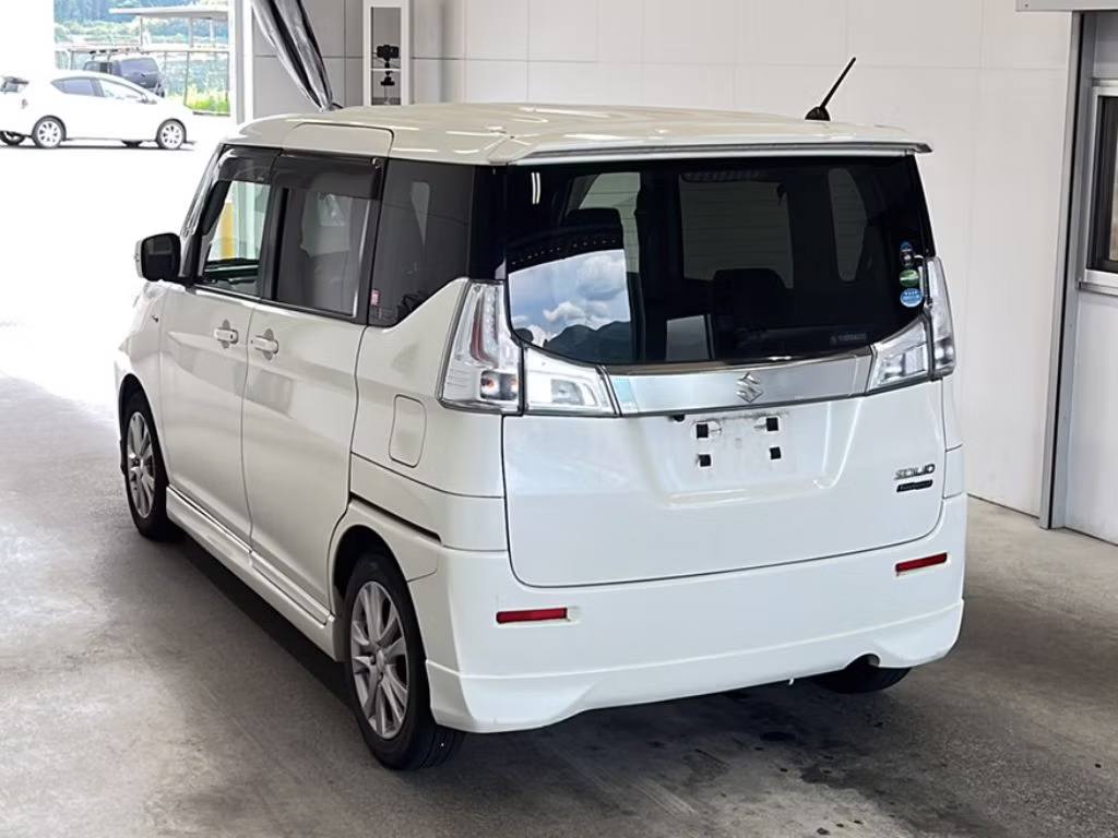 SUZUKI SOLIO