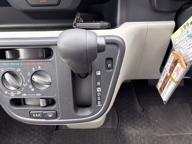 DAIHATSU BOON