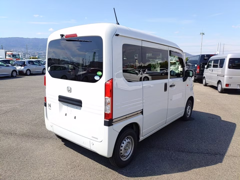 HONDA N-VAN