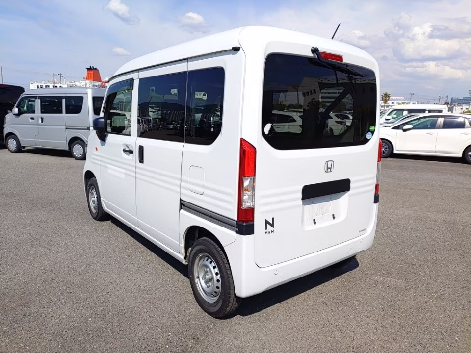 HONDA N-VAN