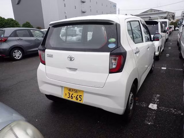 TOYOTA PIXIS EPOCH
