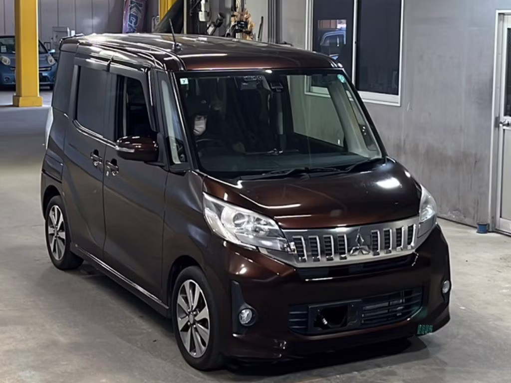 MITSUBISHI EK SPACE