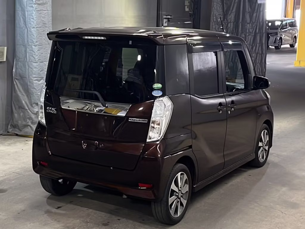 MITSUBISHI EK SPACE