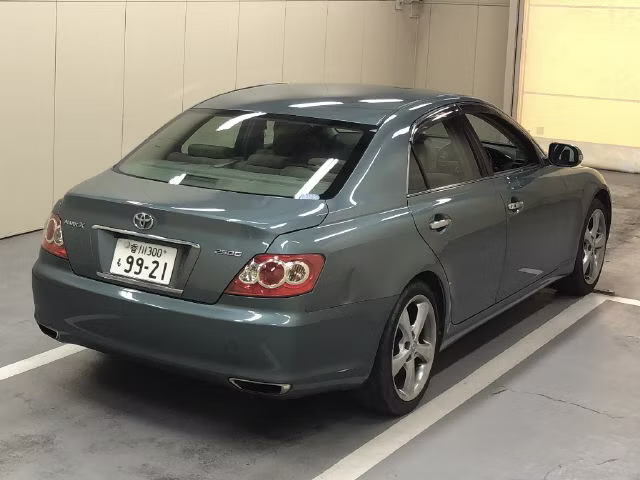 TOYOTA MARK X