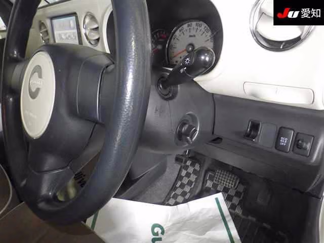 DAIHATSU MIRA COCOA