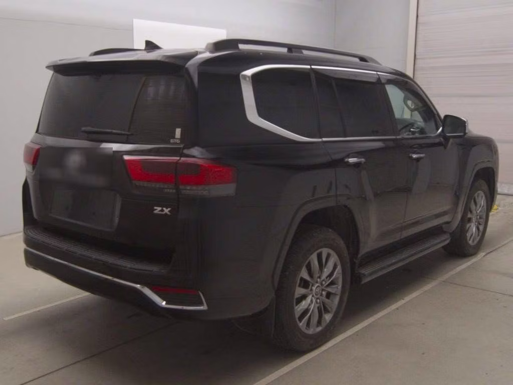 TOYOTA LAND CRUISER