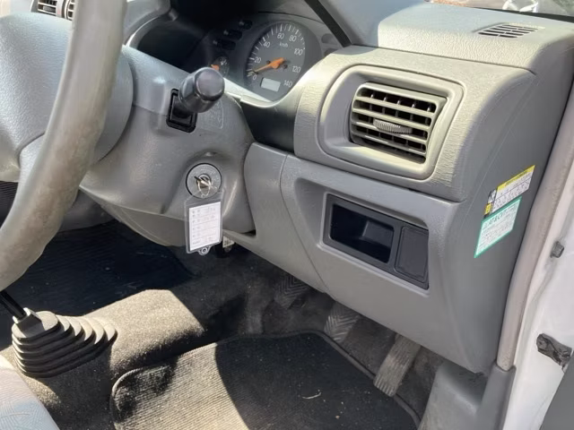 MITSUBISHI MINICA