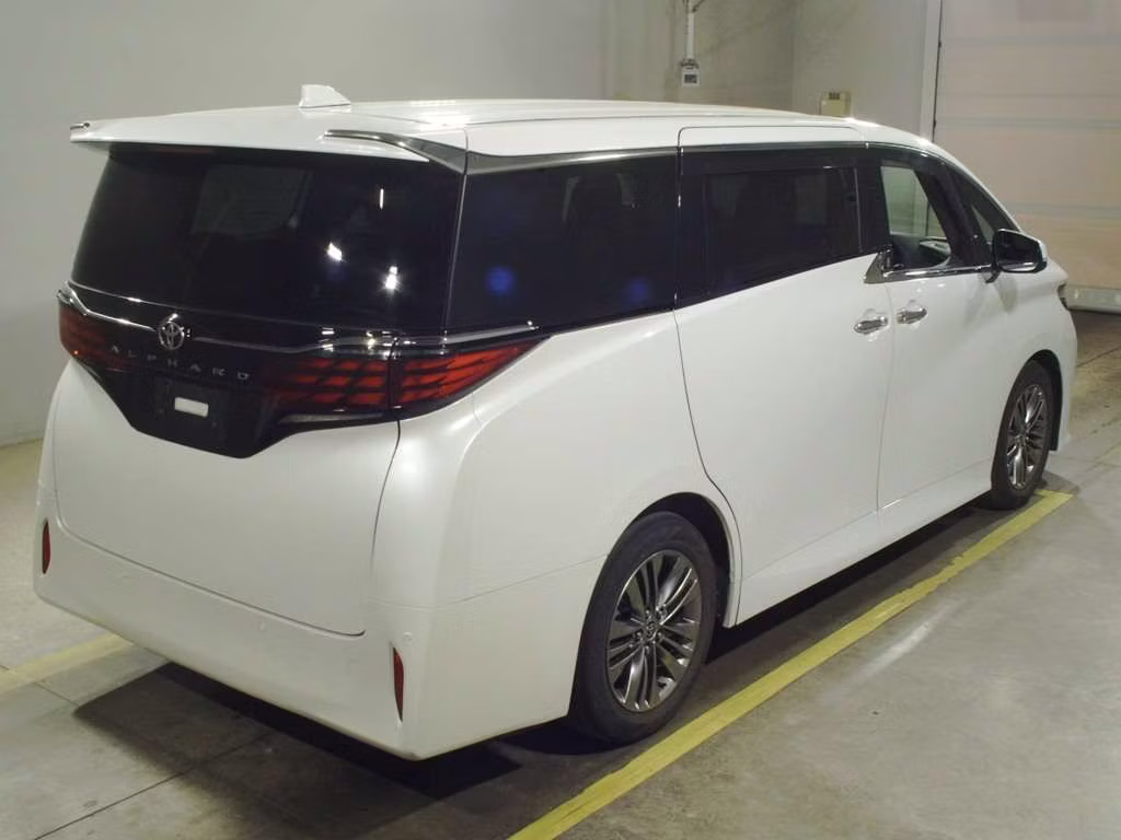 TOYOTA ALPHARD