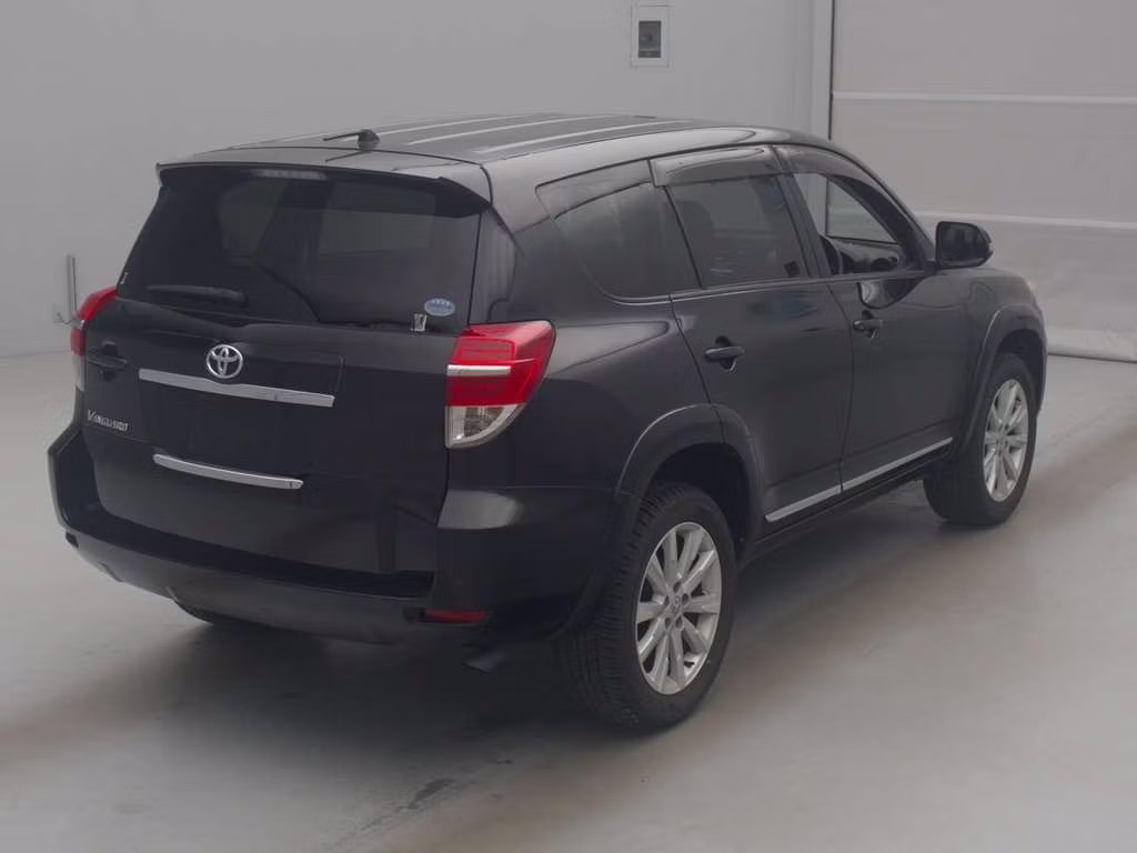 TOYOTA VANGUARD