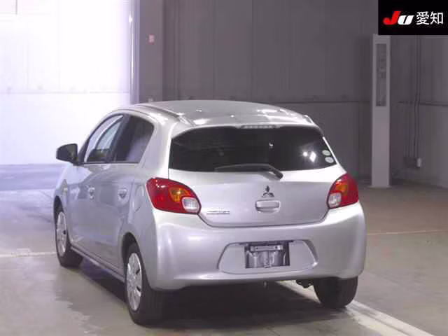 MITSUBISHI MIRAGE