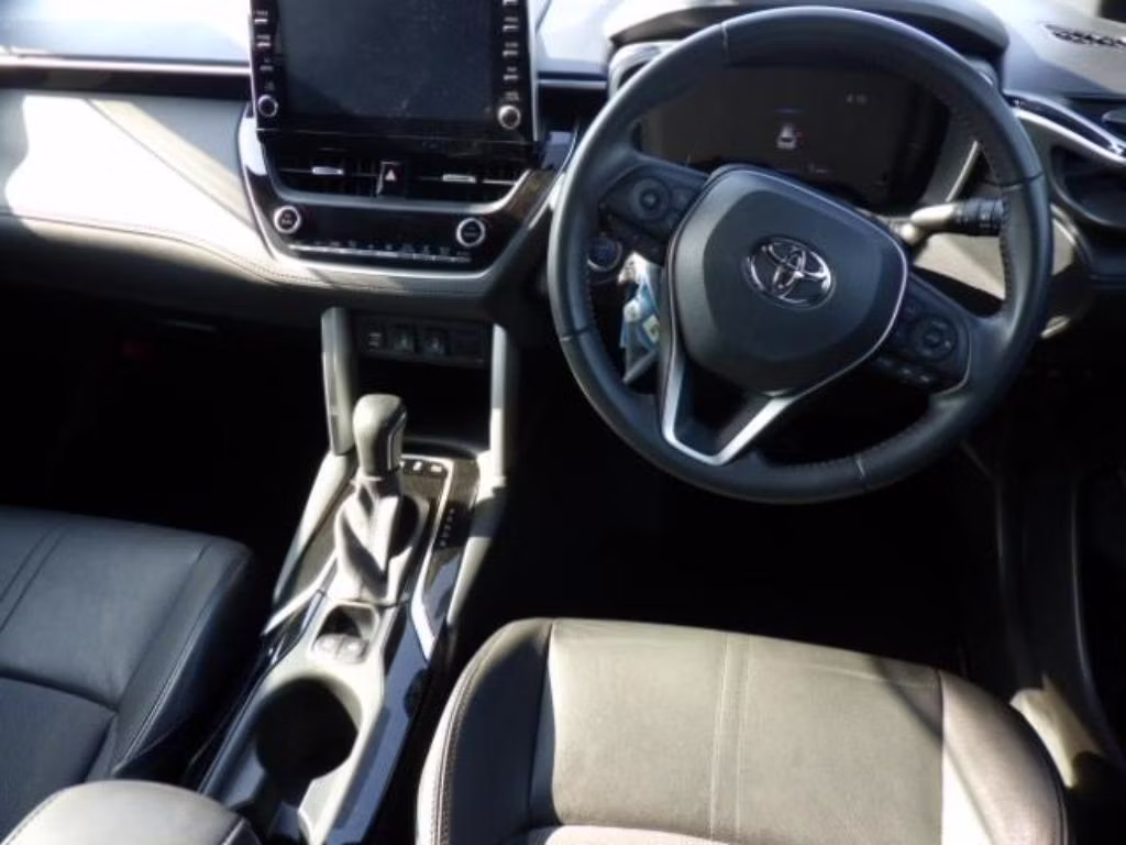 TOYOTA COROLLA CROSS