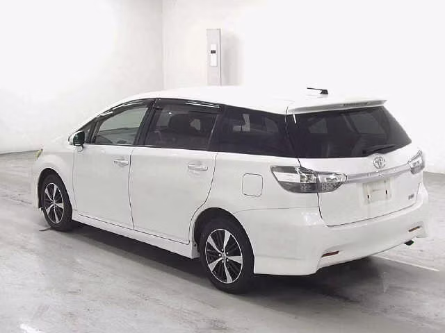 TOYOTA WISH