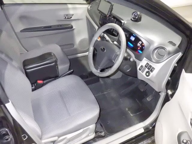 SUBARU PLEO PLUS