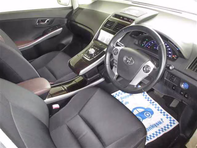 TOYOTA SAI
