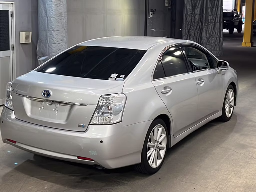 TOYOTA SAI